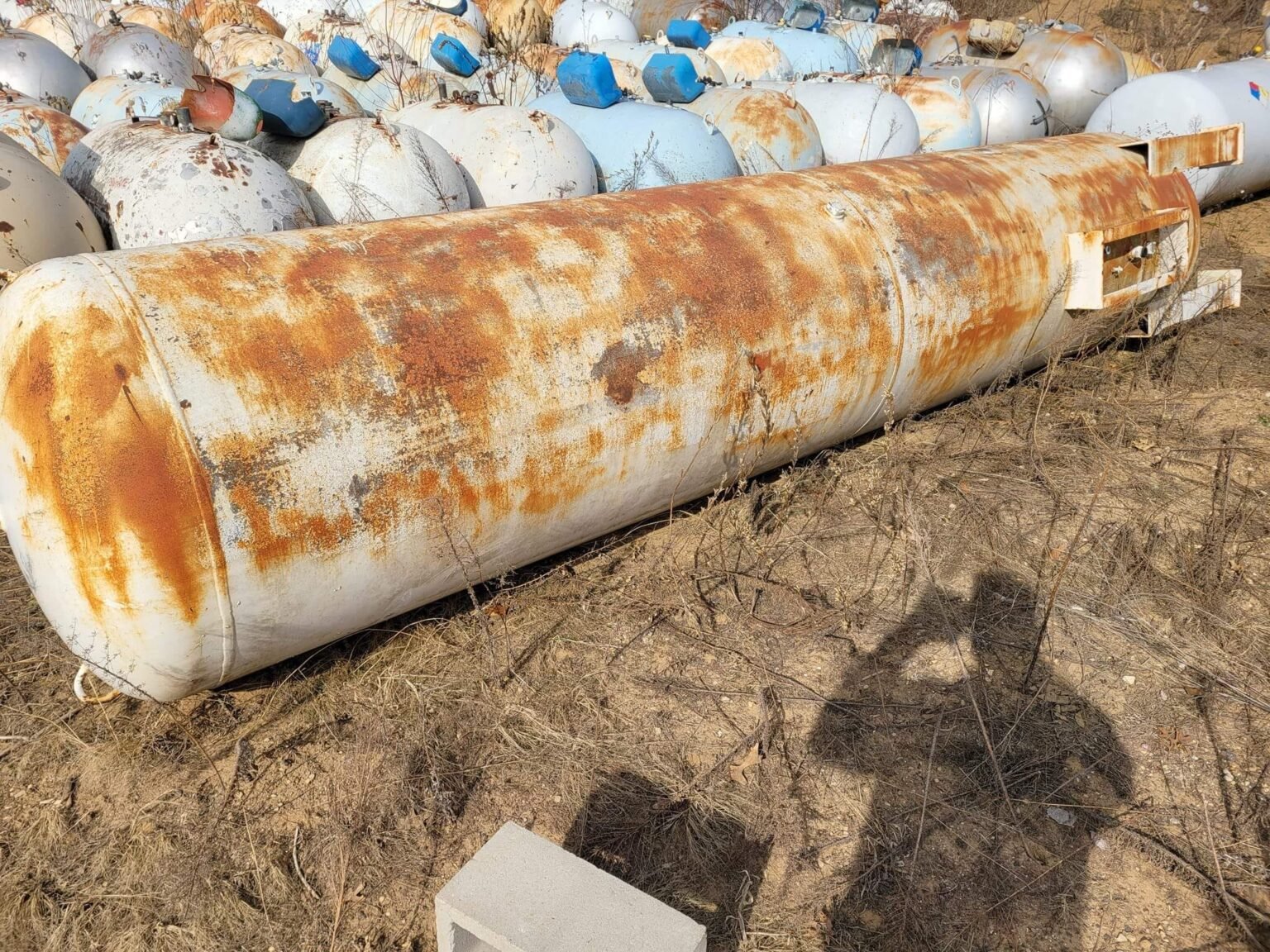 1150 Gallon Propane Tank – ASME Certified (New) - Image 3