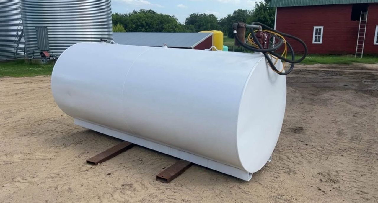 Newberry UL 142 Single Wall Skid Tank – 1000 Gallon Fuel Tank - Image 3