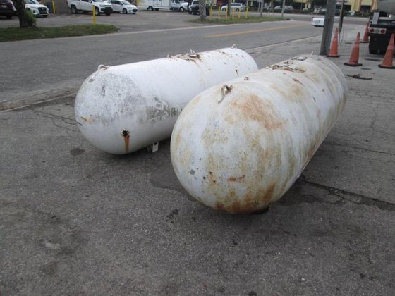 Buy Used 500 Gallon Propane Tanks Online - Image 4